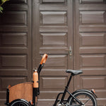 Chanty Cargo Kid - Sort inkl. hjelm, flaskeholder, håndtag i 2 farver og ringklokke - BørnecyklerneChantyBørnecyklerneSort: BLC16 - SRTChanty Cargo Kid - Sort inkl. hjelm, flaskeholder, håndtag i 2 farver og ringklokke