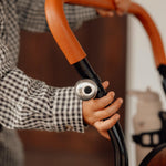 Chanty Cargo Kid - Sort inkl. hjelm, flaskeholder, håndtag i 2 farver og ringklokke - BørnecyklerneChantyBørnecyklerneSort: BLC16 - SRTChanty Cargo Kid - Sort inkl. hjelm, flaskeholder, håndtag i 2 farver og ringklokke